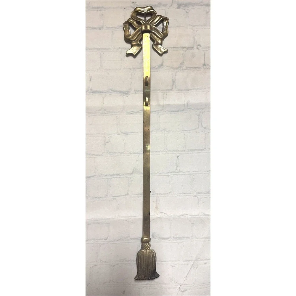 Vintage Brass Bow Triple Plate Holder Wall Mount Tassel Hollywood Regency Gold